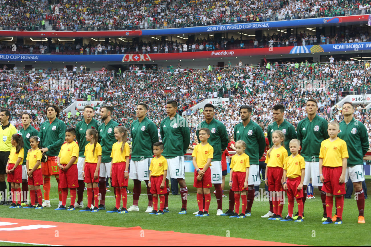 ADIDAS MÉXICO CHAMARRA KNIT Z.N.E. COPA MUNDIAL FIFA 20186