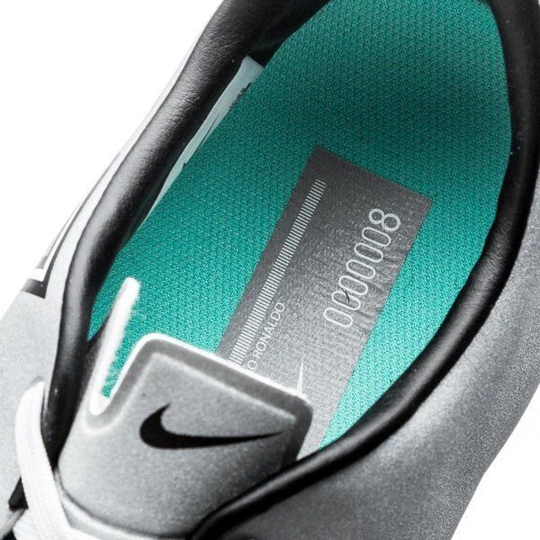 NIKE CR7 MERCURIAL VICTORY V CR IC ZAPATOS PARA FUTBOL SALA Plata 4