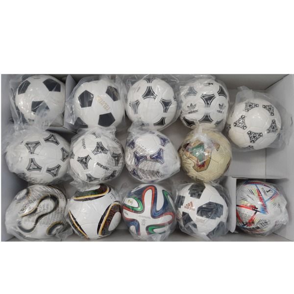 ADIDAS HISTORICAL SET DE MINI BALONES COPA MUNDIAL FIFA 5