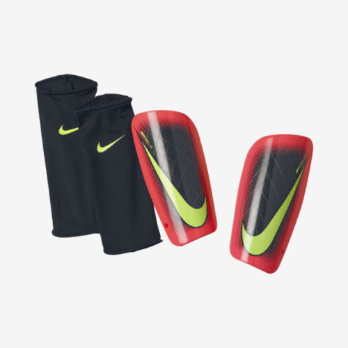 NIKE MERCURIAL LITE ESPINILLERAS Negro 3