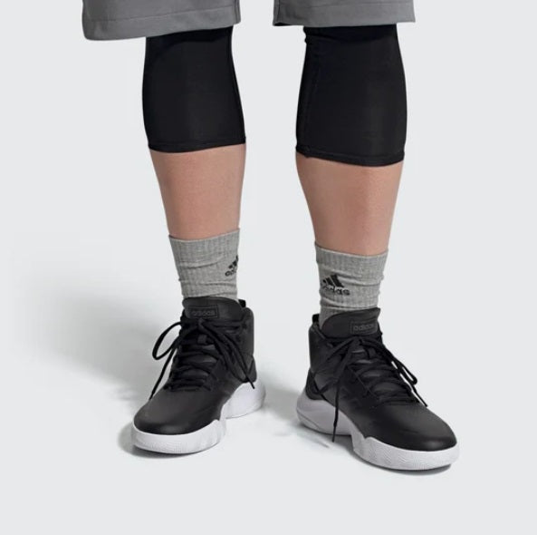 ADIDAS OWN THE GAME ZAPATOS DE BASKETBALL Negro 12