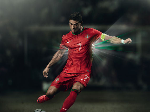 NIKE CRISTIANO RONALDO PORTUGAL JERSEY DE CASA EURO 2012 6