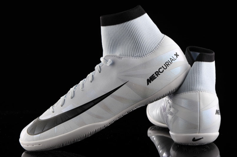 NIKE MERCURIALX VICTORY VI CR7 IC ZAPATOS PARA FUTBOL SALA PARA NIÑO Azul Tinto 7