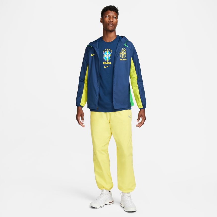 NIKE BRASIL CHAMARRA ALL WEATHER PARA TODO CLIMA COPA MUNDIAL FIFA 2022 8