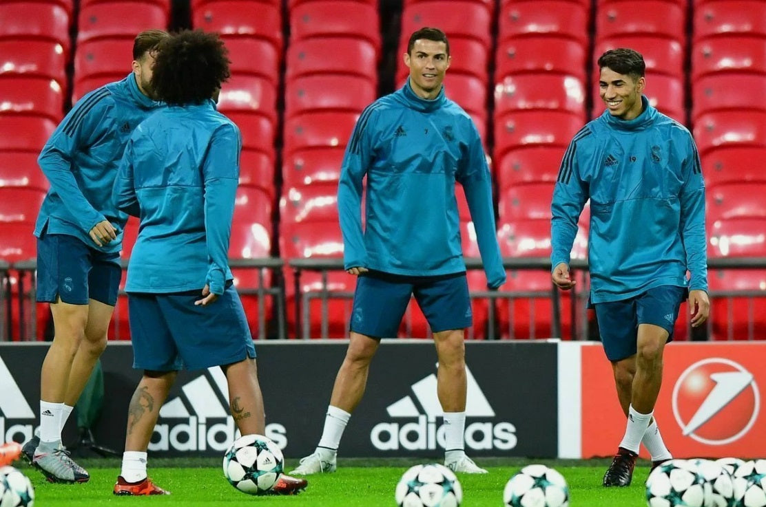 ADIDAS REAL MADRID SUDADERA HÍBRIDA DE ENTRENAMIENTO UEFA CHAMPIONS LEAGUE 2017/18 8