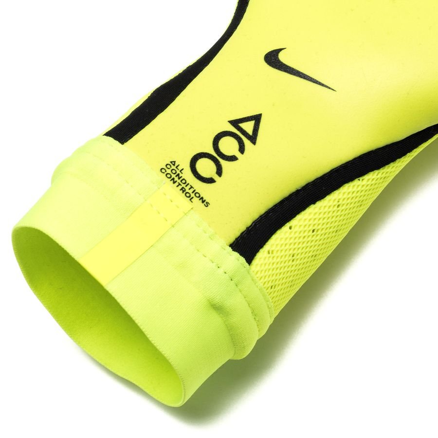 NIKE GK MERCURIAL TOUCH ELITE GUANTES DE PORTERO Volt 3