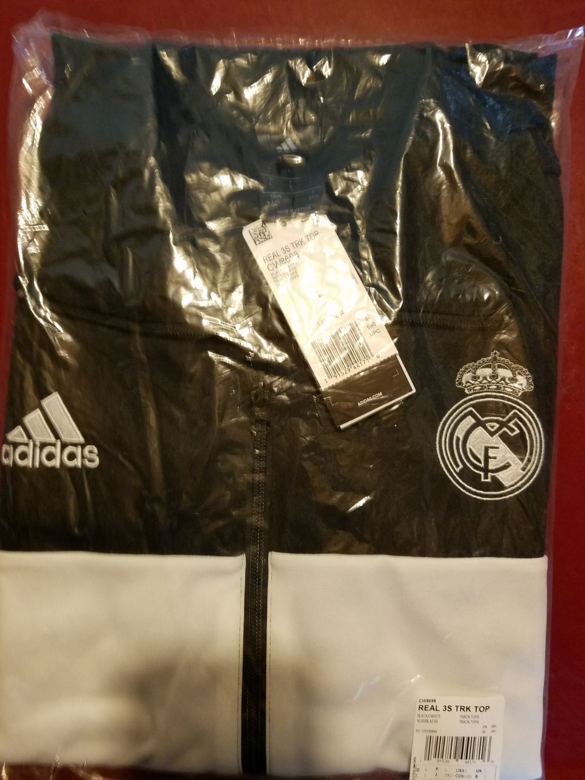 ADIDAS REAL MADRID CHAMARRA DE PISTA 3 RAYAS 2018/19 7