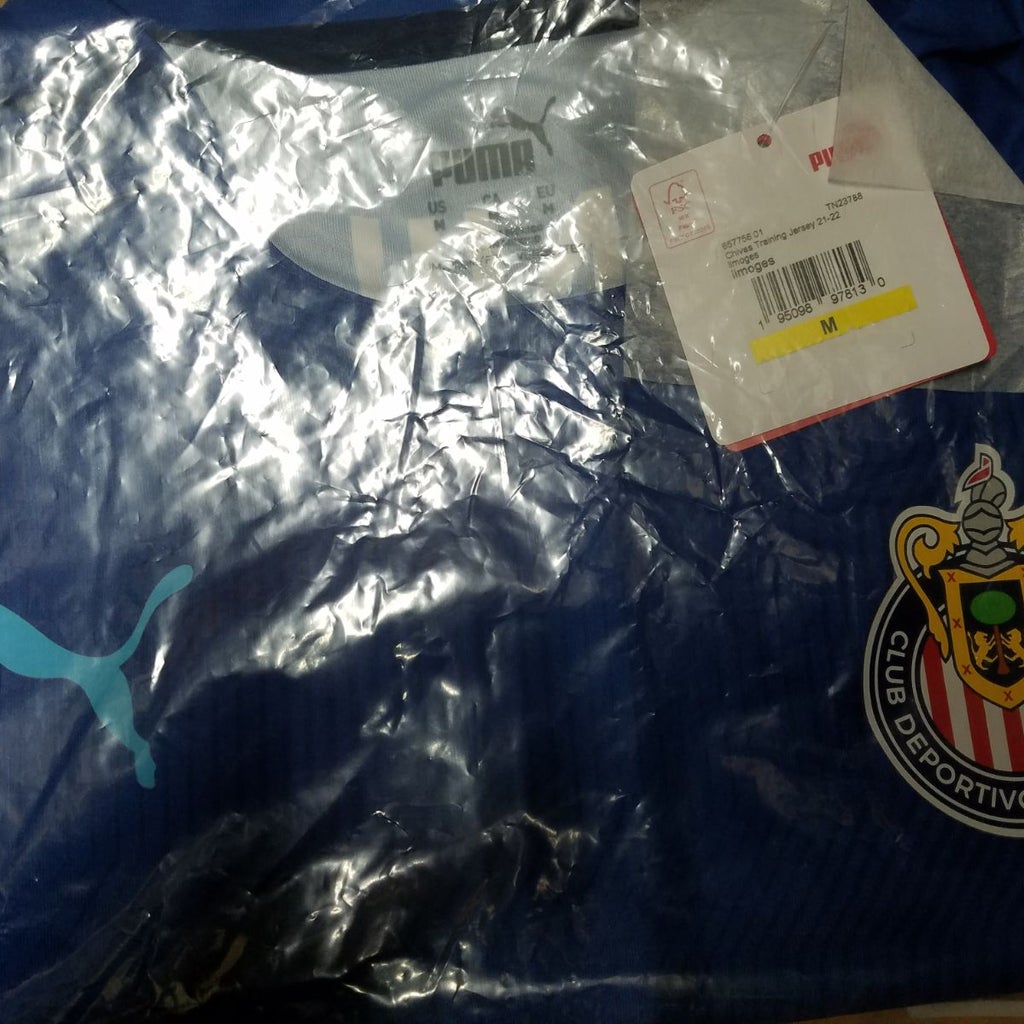 PUMA CHIVAS DEL GUADALAJARA JERSEY DE ENTRENAMIENTO ESTADIO 2021/22 6