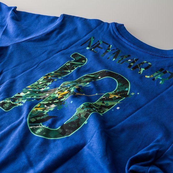 NIKE NEYMAR JR. PLAYERA GRAPHIC PARA NIÑOS 4
