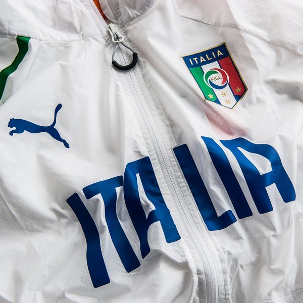 PUMA ITALIA CHAMARRA WALK OUT ANTHEM COPA MUNDIAL FIFA 2014 4