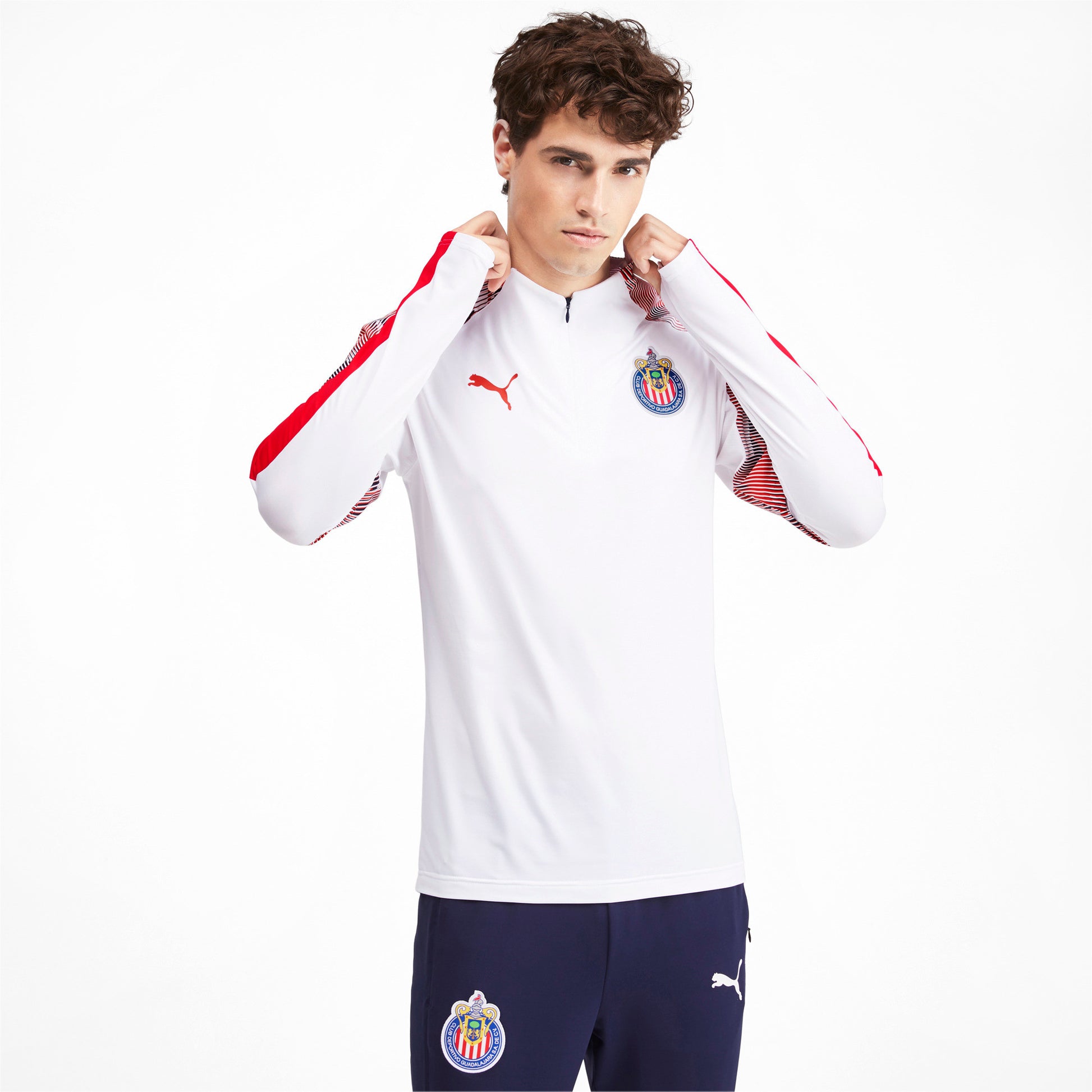PUMA CHIVAS DEL GUADALAJARA SUDADERA DE ENTRENAMIENTO CON CIERRE DE 1/4 2019/20 Blanco 4
