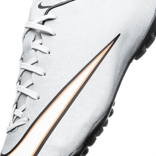 NIKE CR7 MERCURIAL VICTORY V CR TF TURF ZAPATOS DE FUTBOL PARA CESPED ARTIFICIAL Plata 5