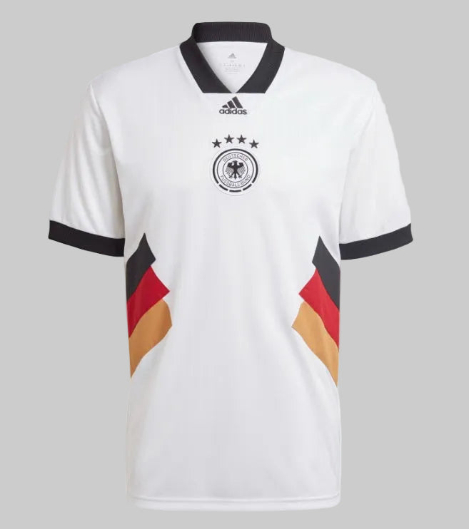Vista frontal del jersey Icon Adidas Alemania 2022