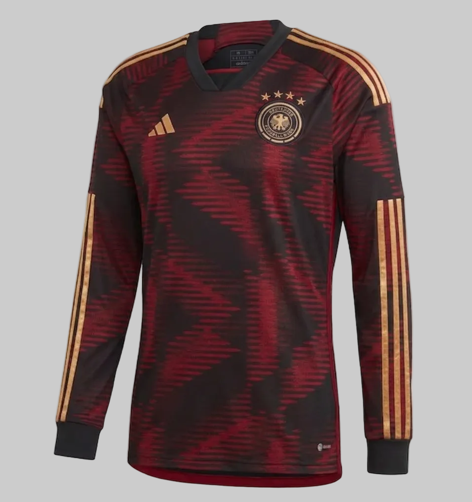 Jersey de visitante Alemania manga larga Copa Mundial 2022, código HF1466, en exhibición de archivo Futbol90MX.