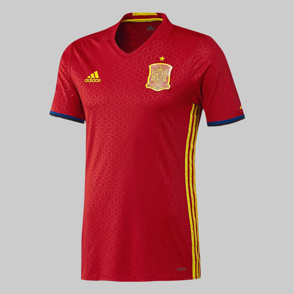 Vista frontal del jersey de local de España Euro 2016 versión Authentic Match Adizero de Andres Iniesta en Futbol90MX