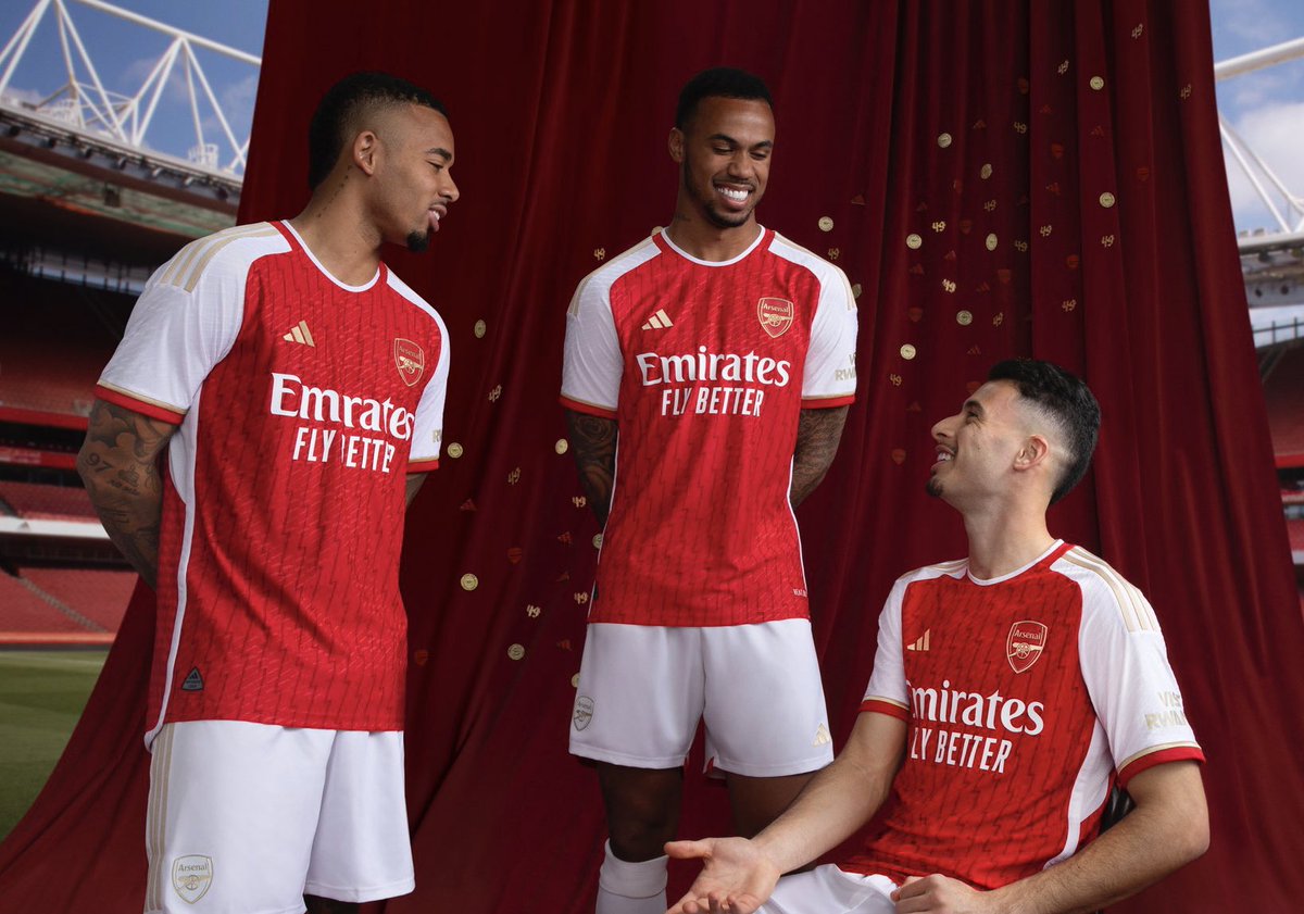 ADIDAS ARSENAL AUTHENTIC MATCH JERSEY DE CASA 2023/24 9