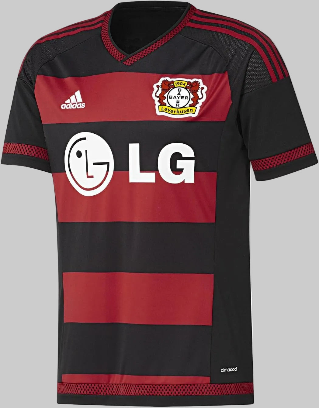 Vista frontal completa de estudio del jersey de Chicharito de local UCL 2015/16 del Bayer Leverkusen con el patrocinador LG y el logotipo de Adidas (Código: S88632) en Futbol90MX.