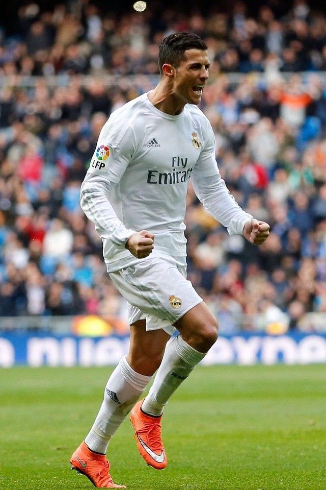 ADIDAS CRISTIANO RONALDO GALERIA REAL MADRID JERSEY MANGA LARGA DE CASA 2015/16 5