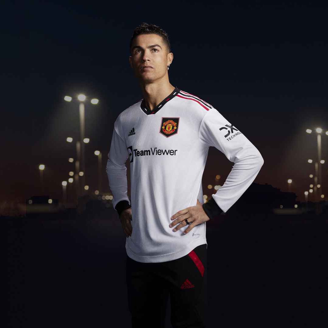 ADIDAS CRISTIANO RONALDO MANCHESTER UNITED JERSEY DE VISITA EUROPA LEAGUE 2022/23 6