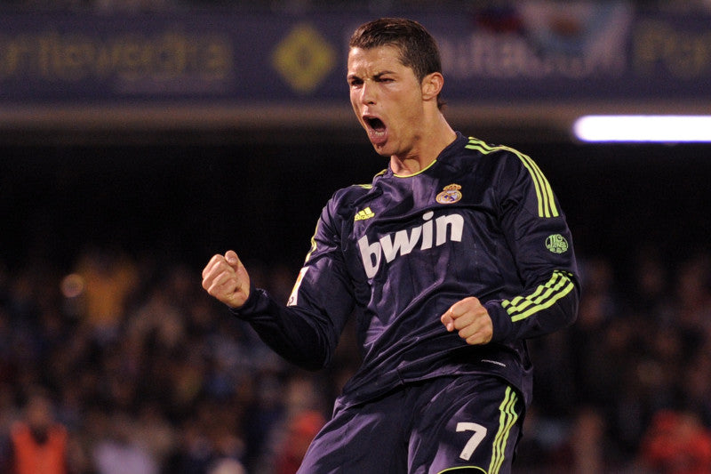 ADIDAS CRISTIANO RONALDO REAL MADRID JERSEY DE VISITA 2012/13 5