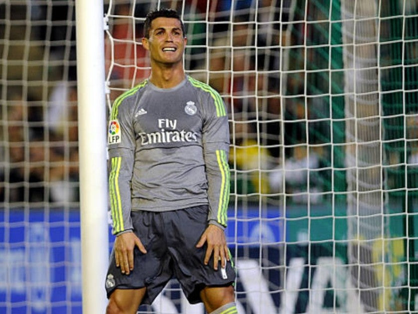 ADIDAS CRISTIANO RONALDO REAL MADRID JERSEY DE VISITA 2015/16 7