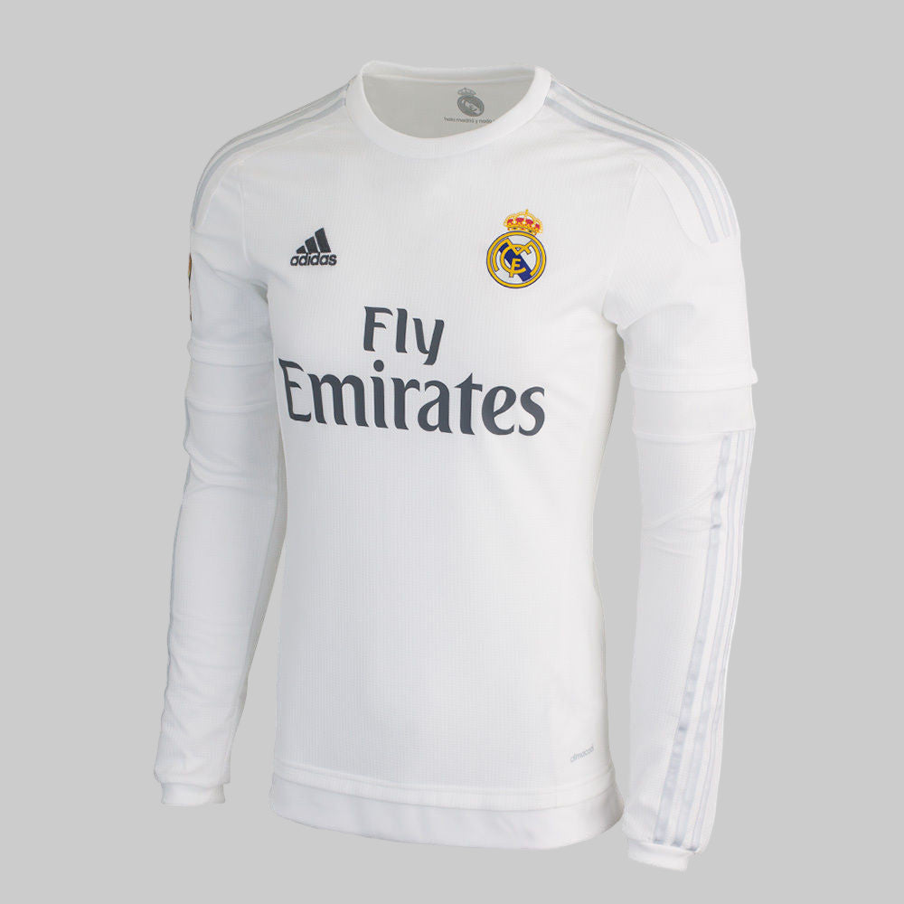 Detalle dorsal oficial Ronaldo 7 Real Madrid temporada 2015-16 tipografía caligráfica