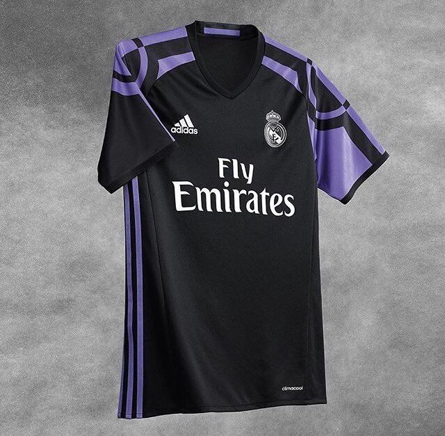 ADIDAS CRISTIANO RONALDO REAL MADRID JERSEY TERCERO 2016/17 5