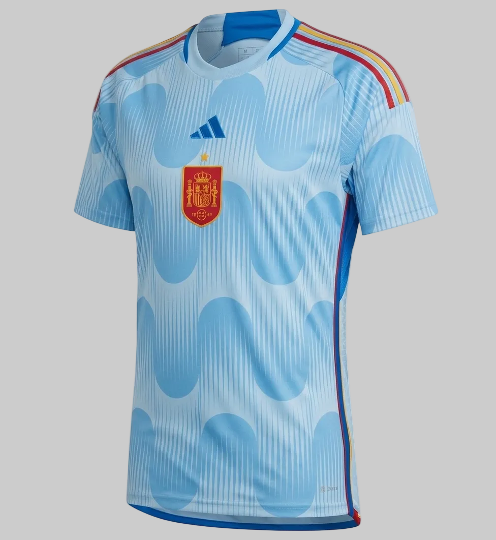 Jersey de visita Adidas España Copa Mundial FIFA 2022, vista frontal completa, color azul glaciar, código HE2020, disponible en Futbol90MX