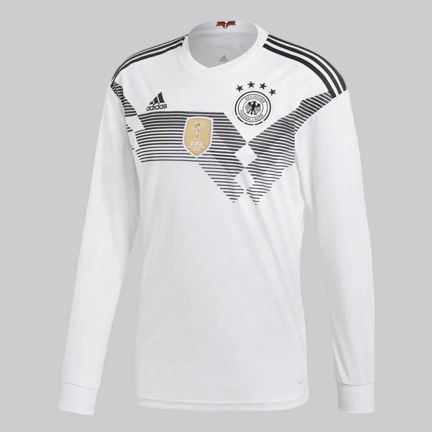 Playera original de local de la Selección de Alemania Mundial Rusia 2018 manga larga frente, color blanco con diseño geométrico gris, código Adidas BR7830 en Futbol90MX