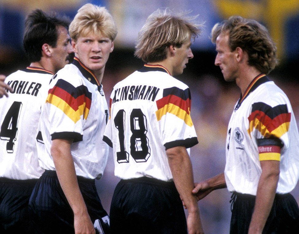 ADIDAS JURGEN KLINSMANN ALEMANIA JERSEY DE CASA ICONS 2022 6