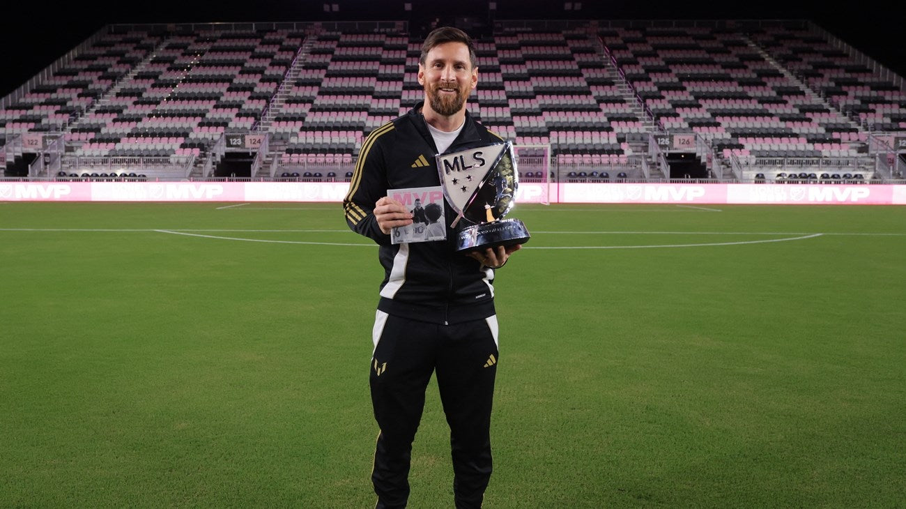 ADIDAS LIONEL MESSI CHAMARRA DEPORTIVA 2024 9
