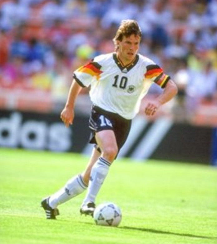 ADIDAS LOTHAR MATTHAUS ALEMANIA JERSEY DE CASA ICONS 2022 5