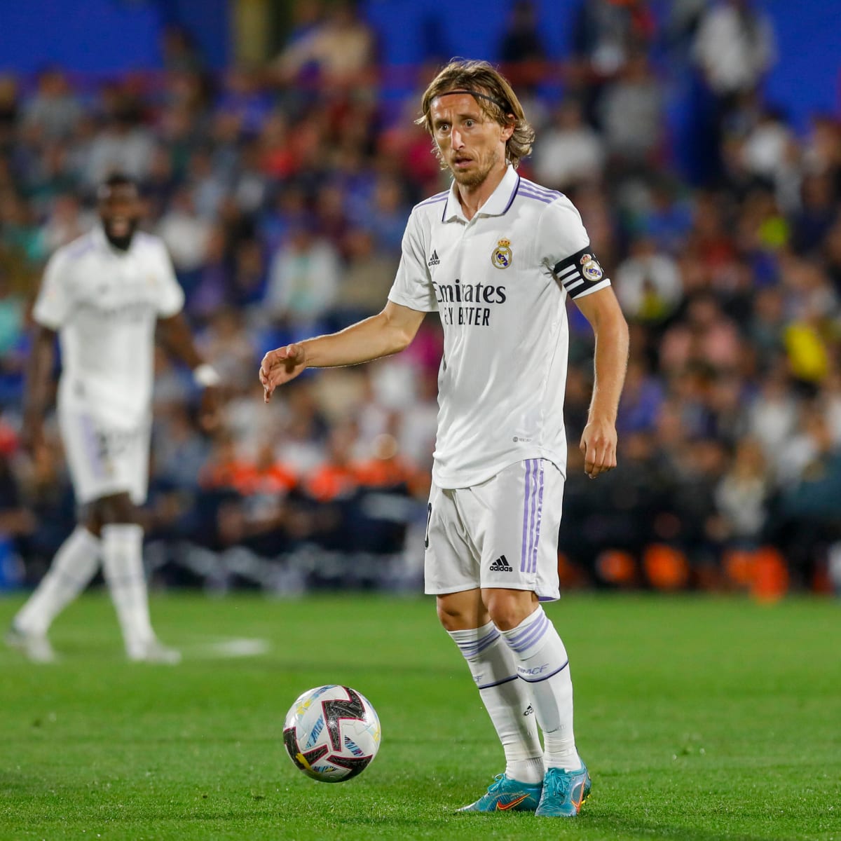 ADIDAS LUKA MODRIC REAL MADRID AUTHENTIC MATCH JERSEY MANGA LARGA DE CASA UEFA CHAMPIONS LEAGUE 2022/23 7