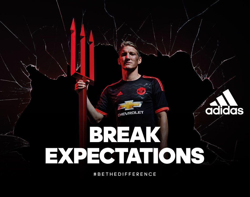 ADIDAS MANCHESTER UNITED JERSEY TERCERO 2015/16 6