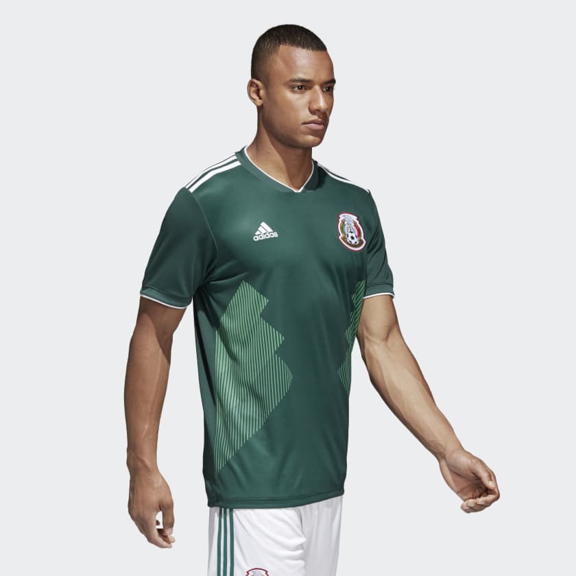 Vista del losGráficos laterales Jersey México Local Mundial 2018 estilo retro-moderno, codigo BQ4701