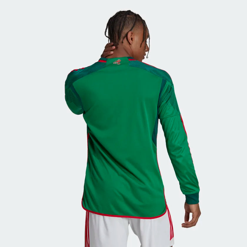 Vista de la espalda del Jersey adidas de Mexico manga larga de local 2022