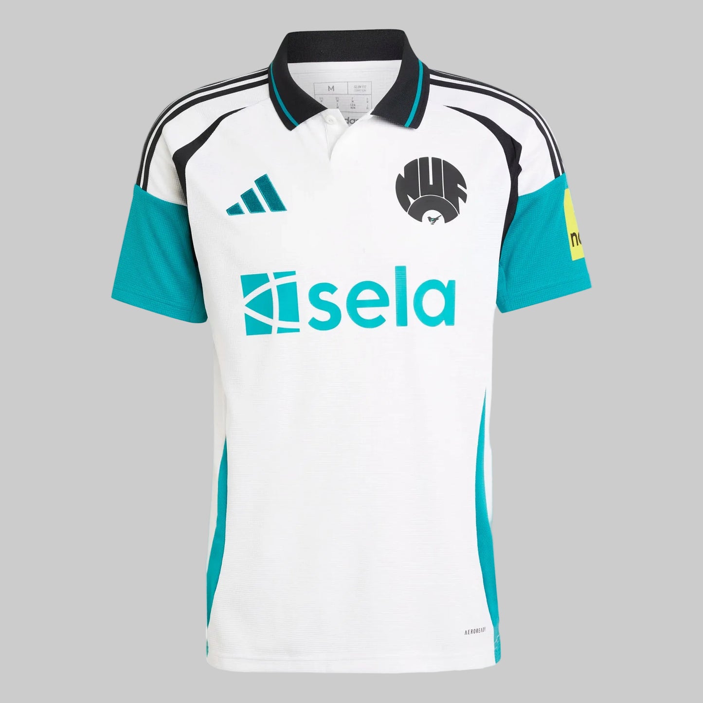 Playera oficial de tercer uniforme Newcastle United 2024-25 disponible en México, diseño clásico blanco y verde Adidas modelo IW0390 en Futbol90MX