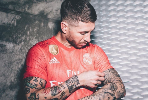 ADIDAS SERGIO RAMOS REAL MADRID JERSEY TERCERO UEFA CHAMPIONS LEAGUE 2018/19 6