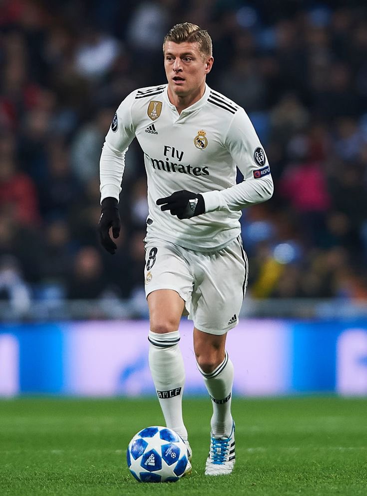 ADIDAS TONY KROOS REAL MADRID AUTHENTIC MATCH JERSEY MANGA LARGA DE CASA UEFA CHAMPIONS LEAGUE 2018/19 7