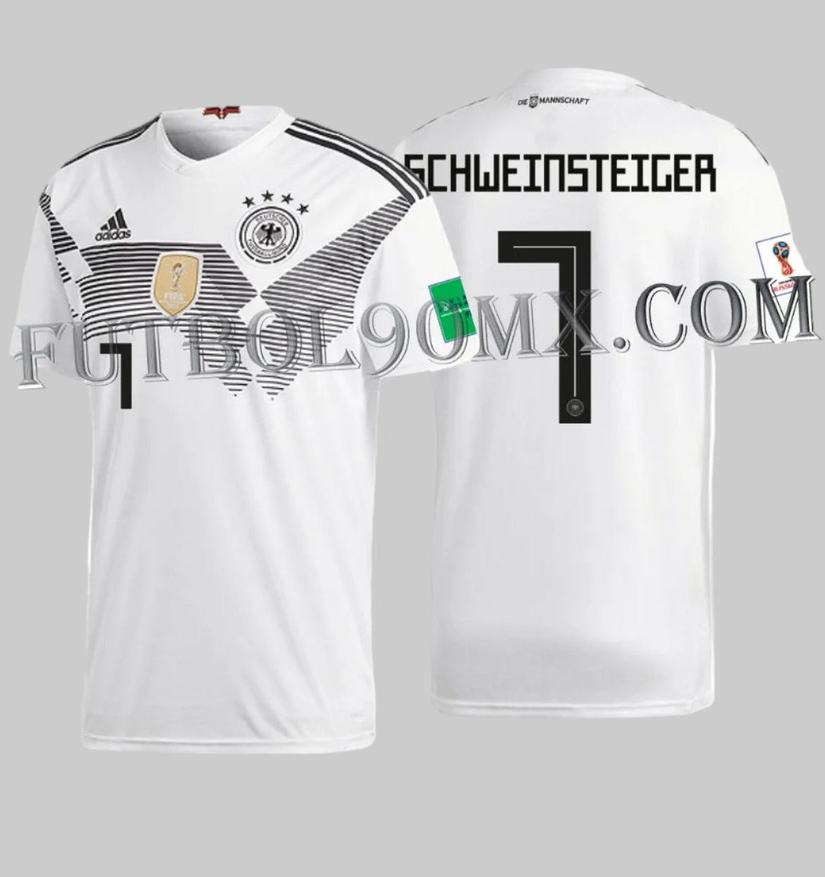 Jersey de local con dorsal oficial SCHWEINSTEIGER #7 y parches del torneo para el jersey de Alemania 2018 BR7843. Estampado en vinilo térmico de alta fidelidad, grado de conservación 10/10 para el Archivo Histórico de Futbol90MX.