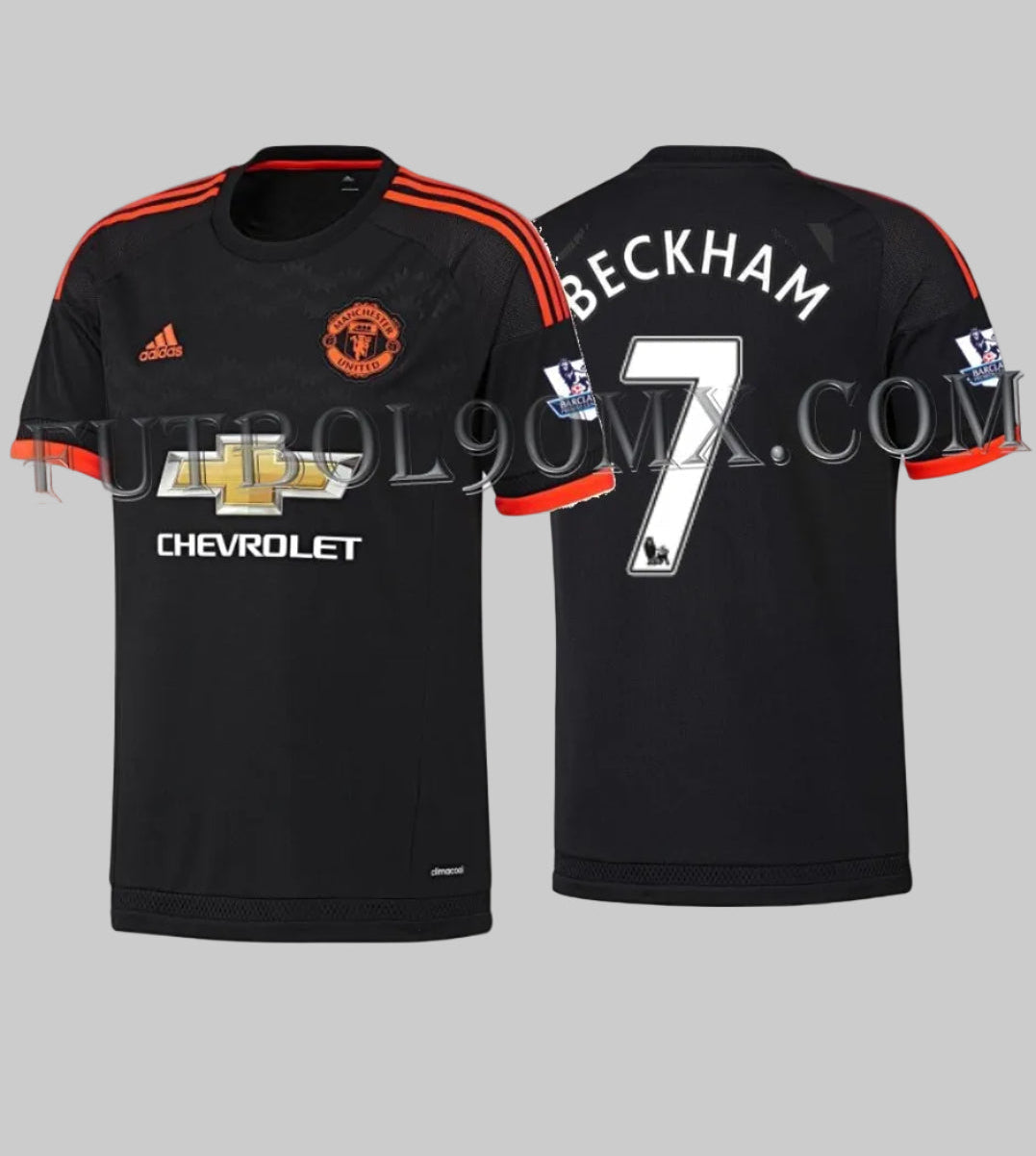 Vista frontal y posterior del jersey de la tercera equipación 2015/16 del Manchester United con la personalización de leyenda de David Beckham #7, parches oficiales en las mangas, mostrando el escudo monocromático, el patrocinador Chevrolet y la marca de agua de Futbol90MX.