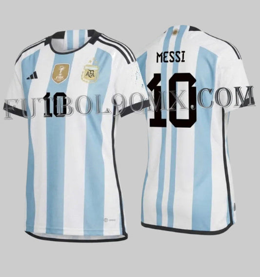 Vista dual del Jersey Adidas Argentina Mujer Home Messi 10 Campeón FIFA 2022 product code IS6084 - Disponible en Futbol90MX