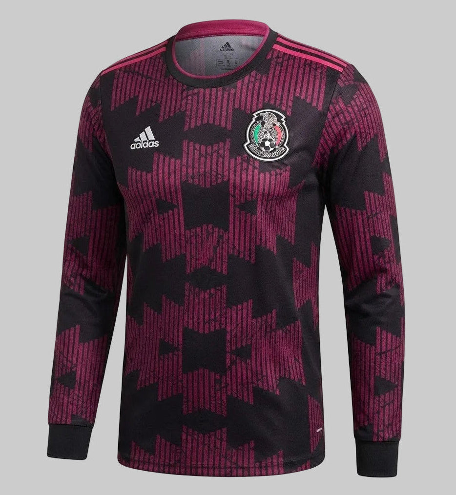 Vista frontal en estudio del Adidas México Long Sleeve Home Jersey 2020 (Art. FT9650) con patrón geométrico tradicional en Futbol90MX.