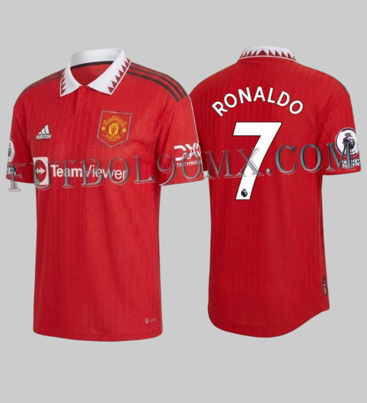 Vista frontal y trasera del jersey de local Manchester United 22/23 con nombre RONALDO y número 7 oficial de la Premier League. Versión de jugador con corte atlético Adidas H13889 en Futbol90MX