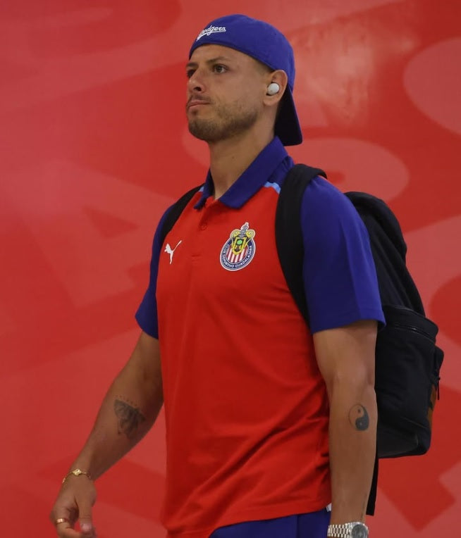 PUMA CHIVAS DE GUADALAJARA CASUALS PLAYERA POLO DE VIAJE 2023/24 6