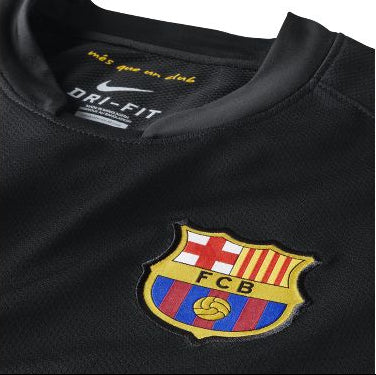 Escudo bordado en jersey FC Barcelona Away 2011/12