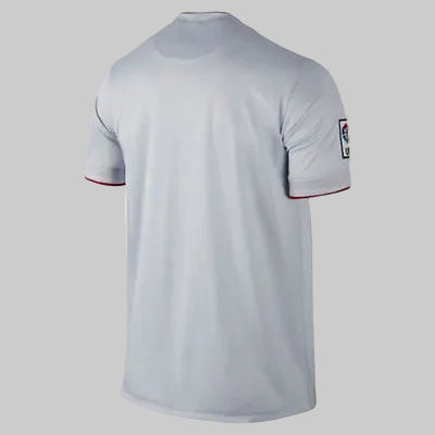 Vista de la espalda de la playera de visitante del Atlético de Madrid 2014 2015, patrón tonal gris en chevron con tecnología Dri-FIT sin número, condición BNWT.