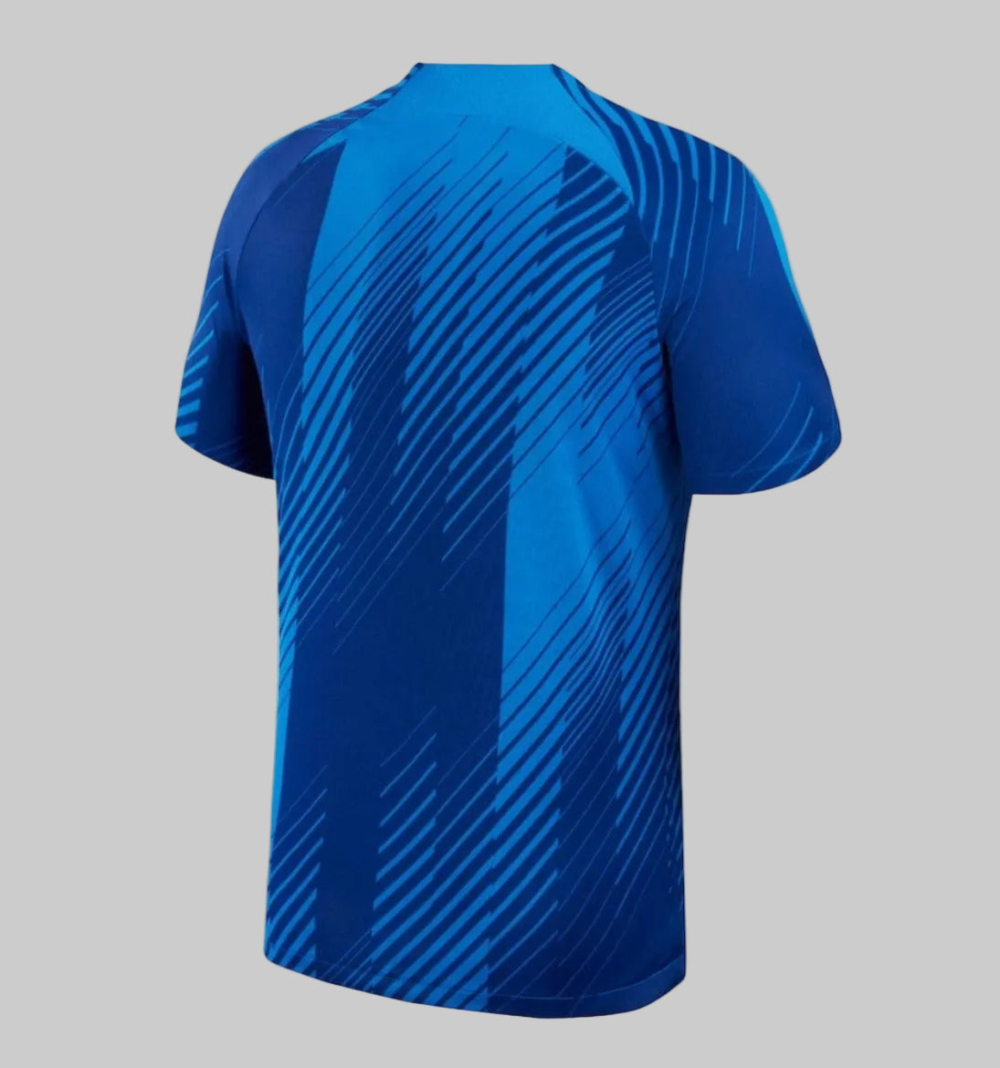 Vista posterior del jersey de entrenamiento FC Barcelona 2023/24, mostrando el corte Pro y paneles de transpiración