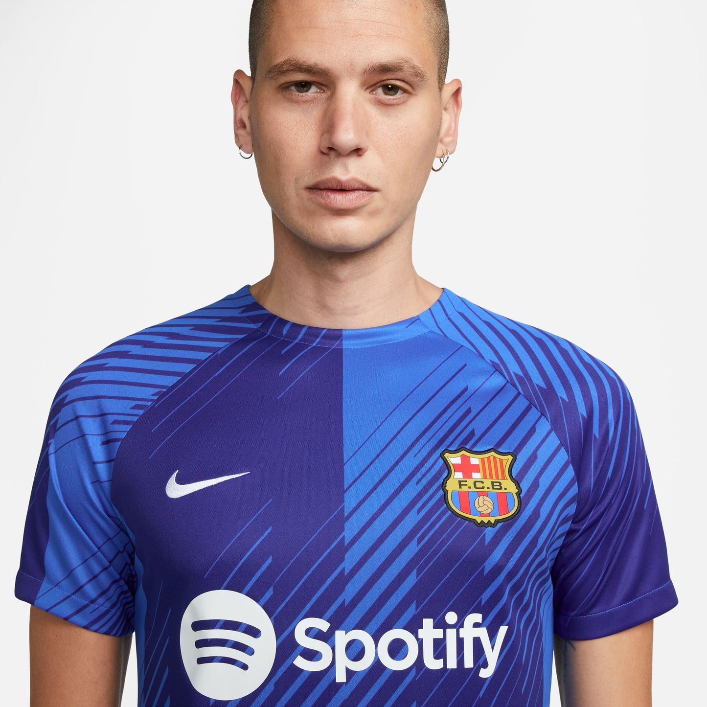 NIKE FC BARCELONA JERSEY ACADEMY PRO DE ENTRENAMIENTO PRE-PARTIDO 2023/24 3