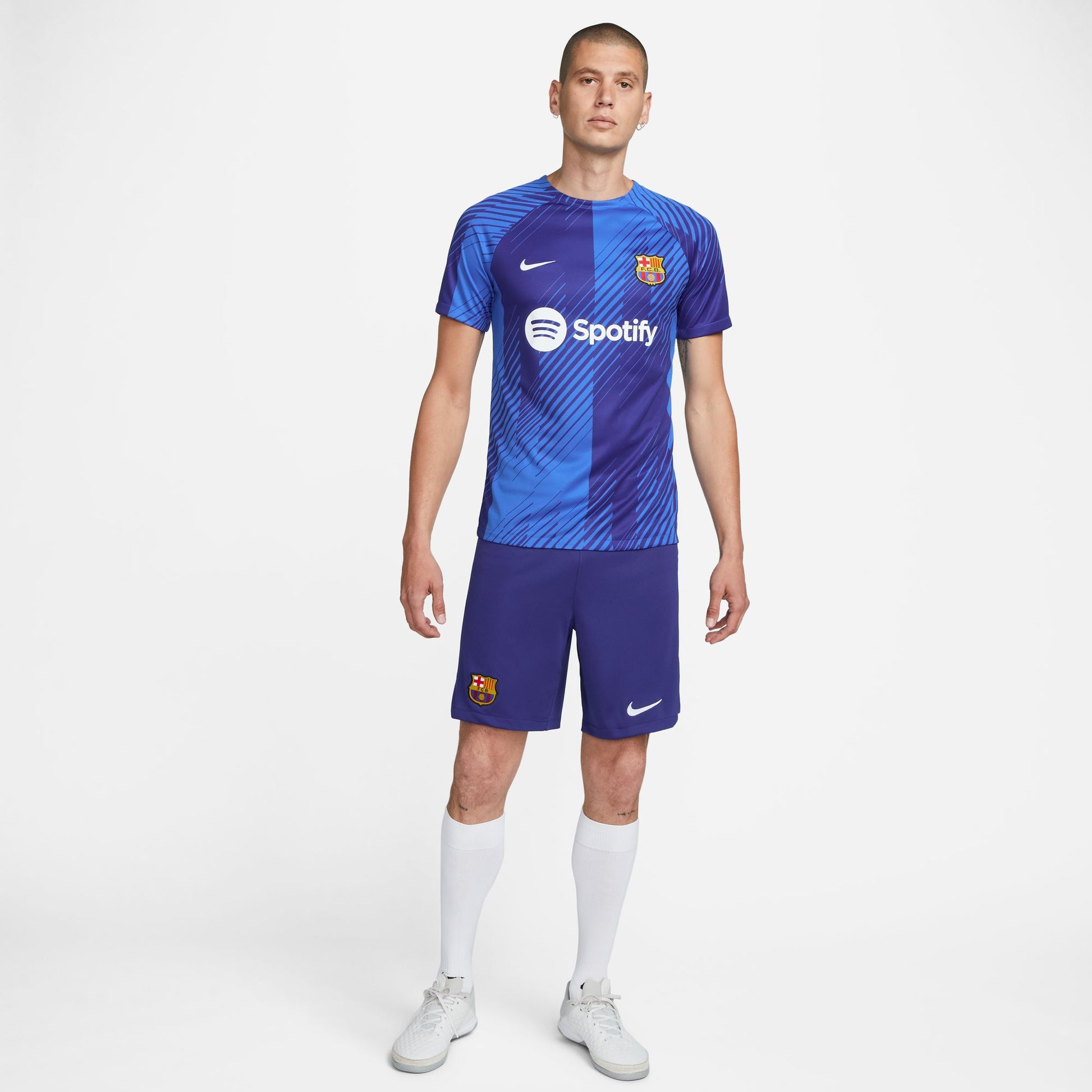 NIKE FC BARCELONA JERSEY ACADEMY PRO DE ENTRENAMIENTO PRE-PARTIDO 2023/24 8